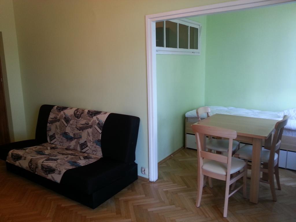 Apartament Familia Appartement Krakau Kamer foto